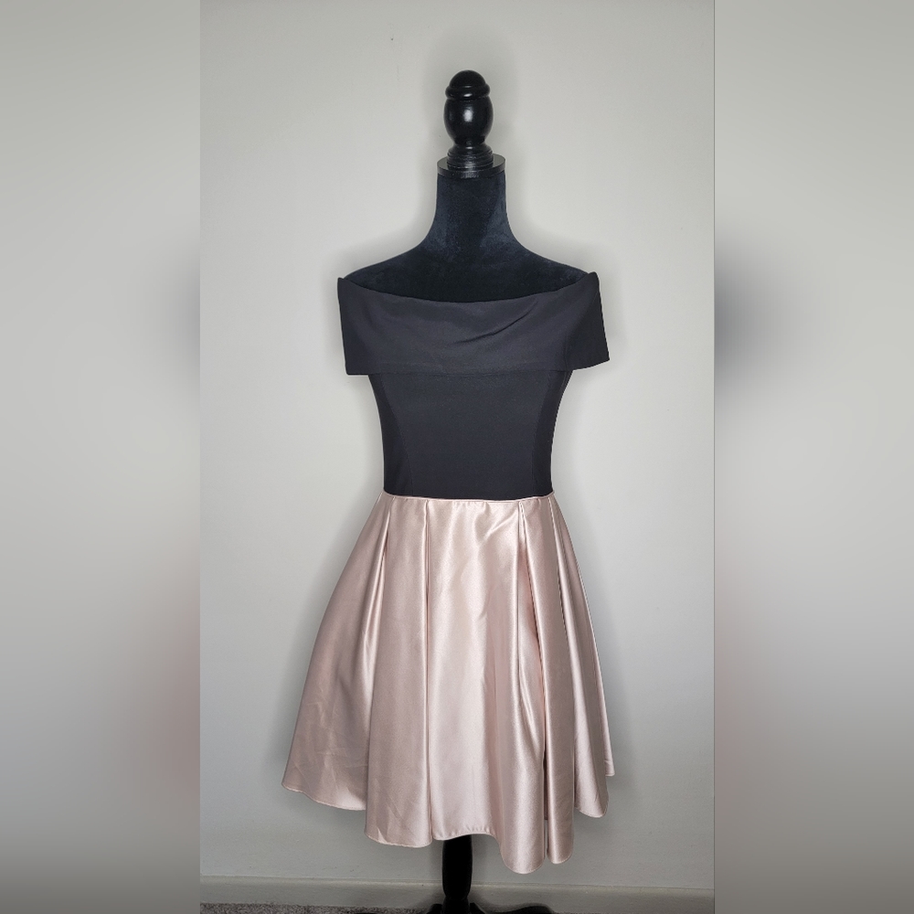 Betsy&Adam Off-the-shoulder Prom Dress